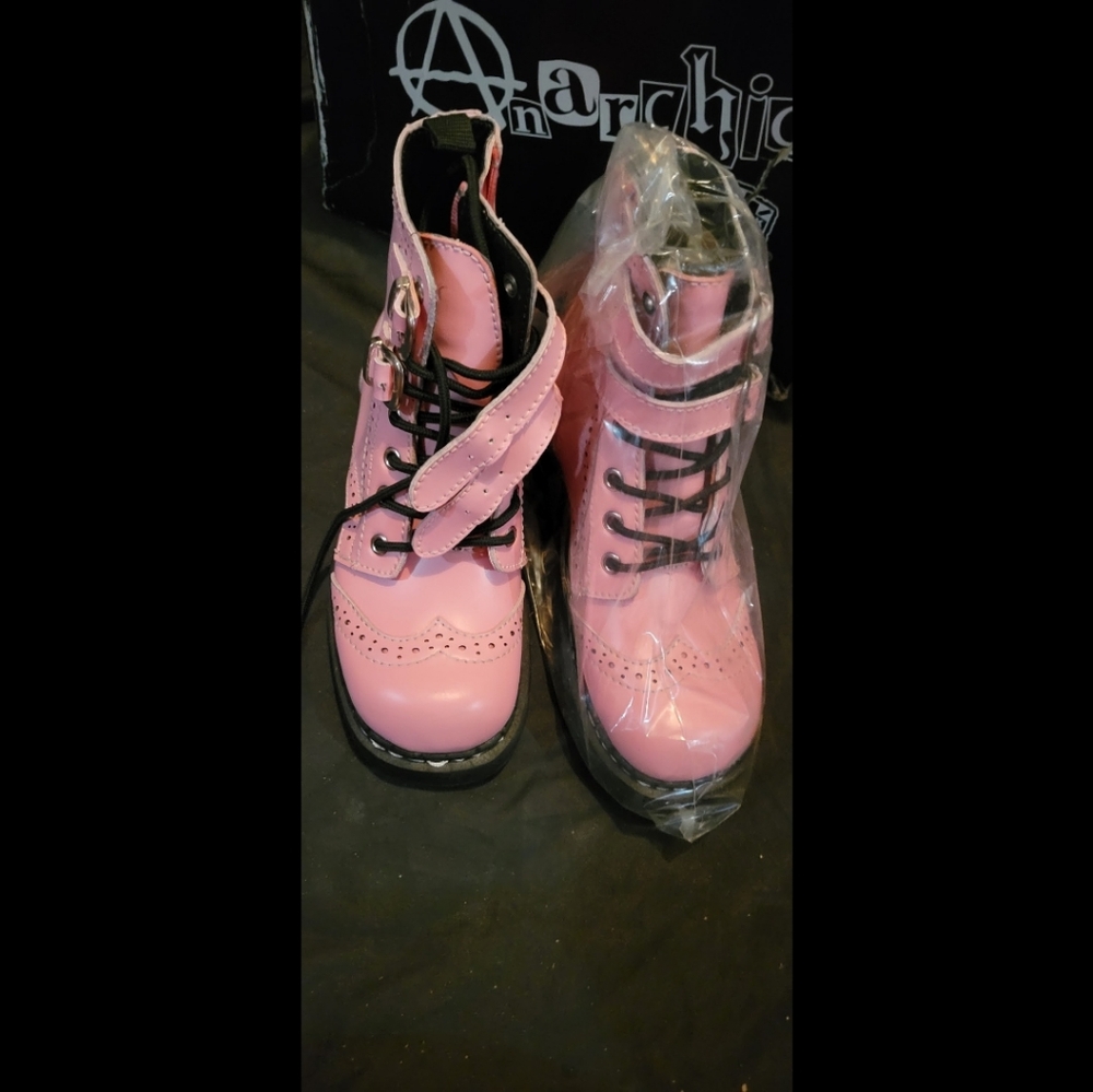 PINK Combat Boots Size 7 2012